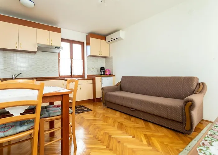 Ivo Pensjonat 3*