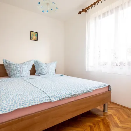 Gostinjska kuća Ivo Porat (Krk)